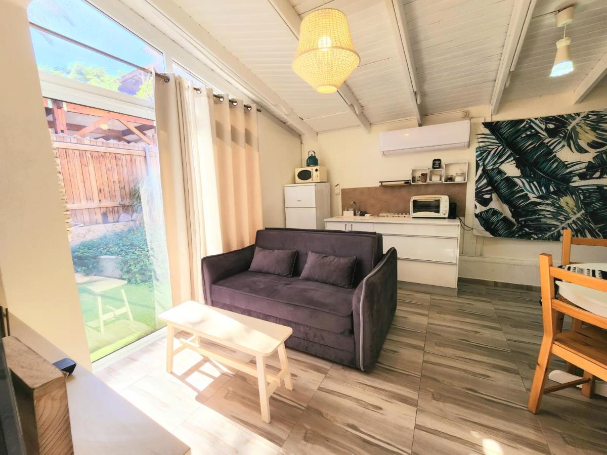 Sunshine Suite Boutique Only 5 Min Walk To The Beach - By Seaelo Eilat Kültér fotó