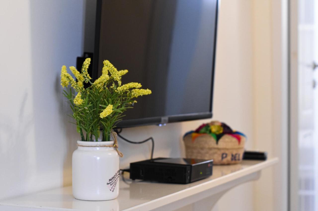 Sunshine Suite Boutique Only 5 Min Walk To The Beach - By Seaelo Eilat Kültér fotó